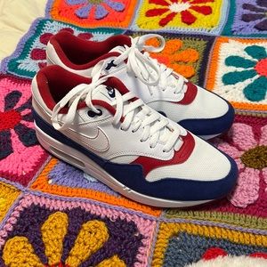 Nike Air Max 1. Red white and blue. Sz 9.5